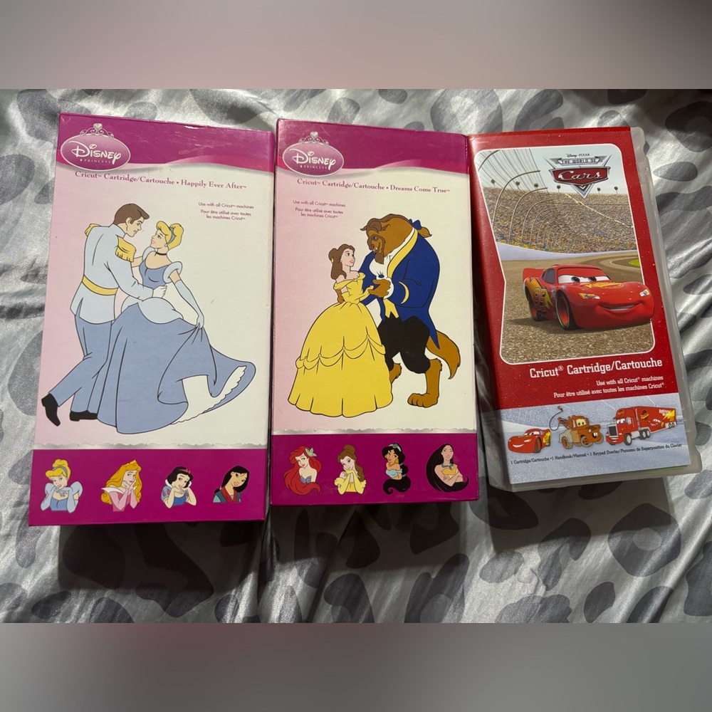 RESERVED@nicolearlene:Disney Cricut Cartridge bundle